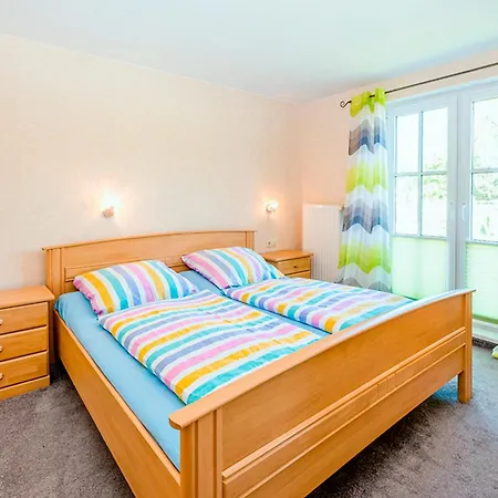 Meerkatz * Hohenfelde (Rostock)